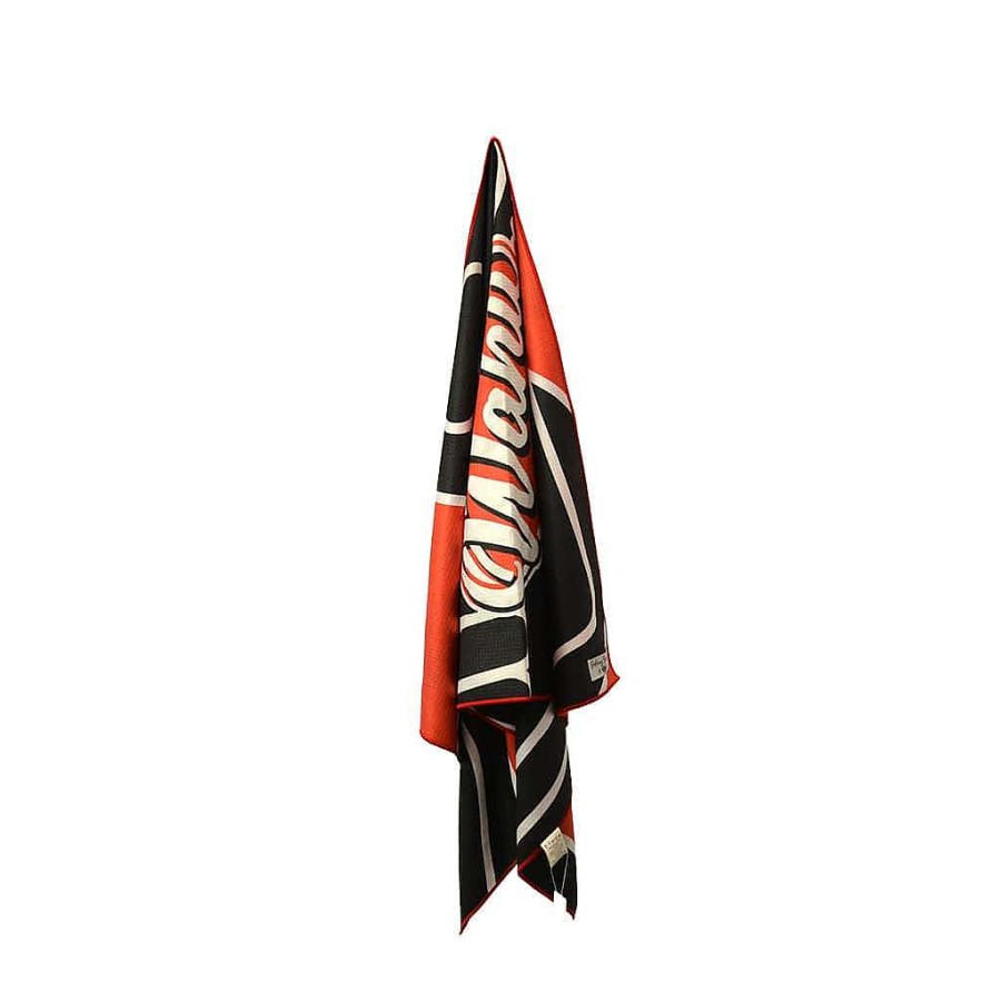 New Wahu Seeking Summer X Wahu Shaka Plus Towel (Red)